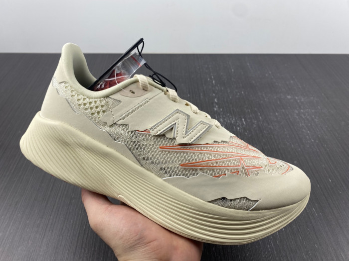 NEW BALANCE SNEAKER NB037