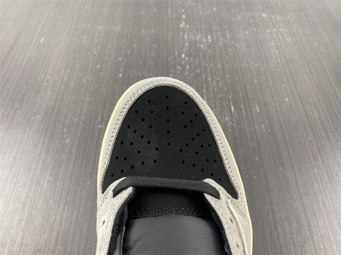 Travis Scott x Air Jordan 1 Low OG