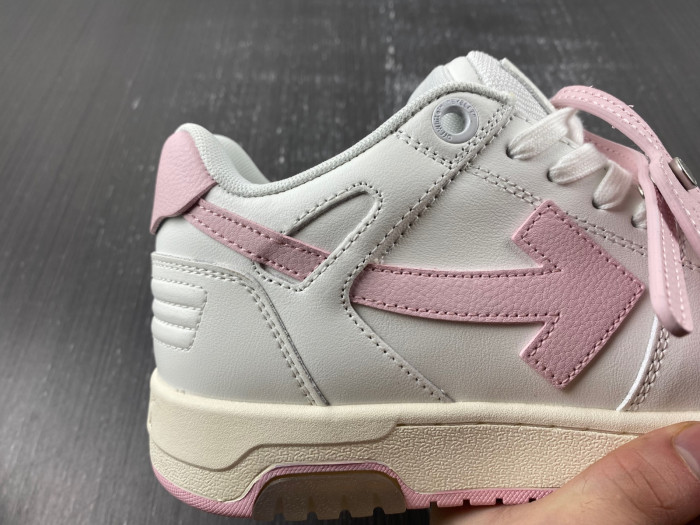 OFW SNEAKER