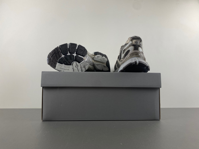 RUNNER SNEAKER RS095