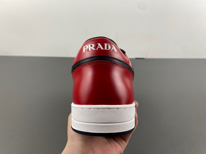 Pra*a snekaers p000104