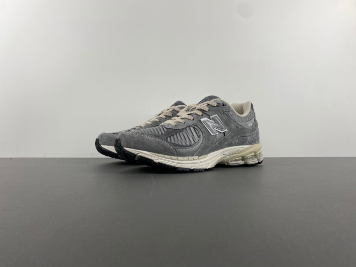 New Balance 2002R ''Shadow Grey'' M2002RNM