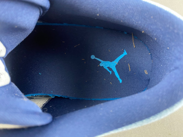 Air Jordan 1 Low SE 