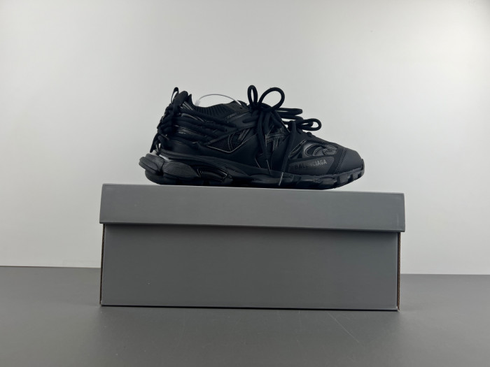 TRACK SNEAKER TS182