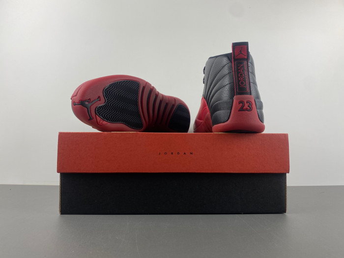 AIR JORDAN 12 Retro 