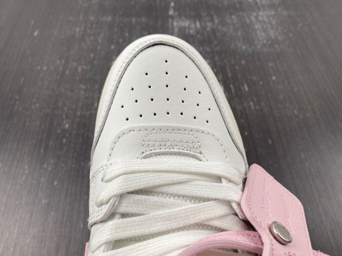 OFW SNEAKER