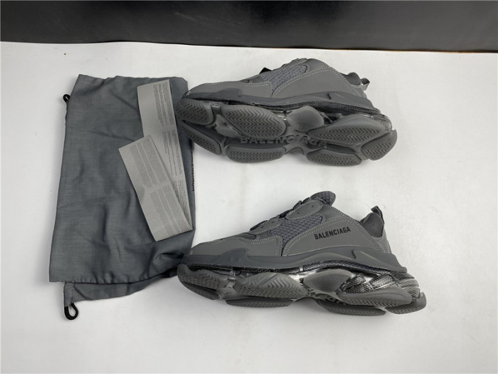 TRIPLES TRAINER SNEAKERS 2000028