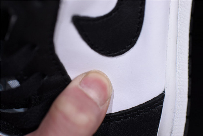 Air Jordan 1 Retro High OG 555088-010