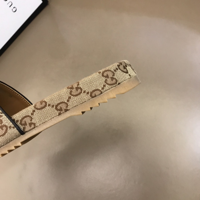 G*u*i* sandal 210