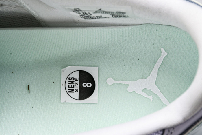 Wmns Air Jordan 11 Retro Low 