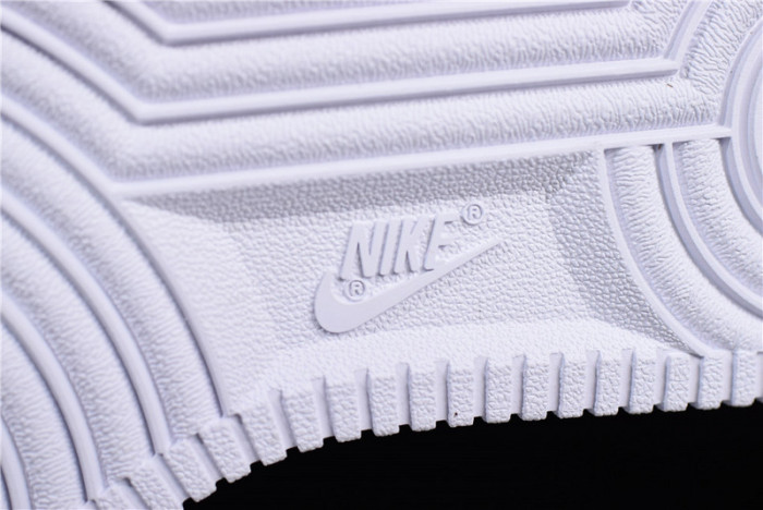 Air Force 1 Low Utility White AJ7747-100