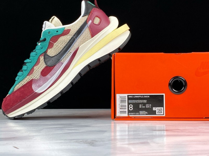 Sacai x Nike Pegasus VaporFly SP CI9928-301