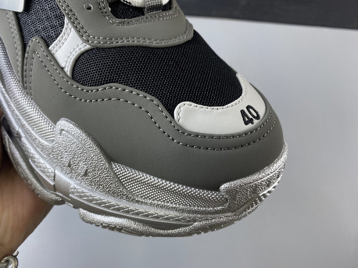 TRIPLES TRAINER SNEAKERS 2000018