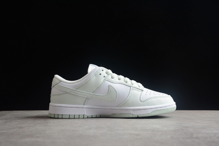 Wmns Dunk Low Next Nature 