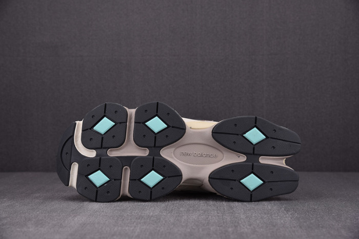 NEW BALANCE SNEAKER NB065