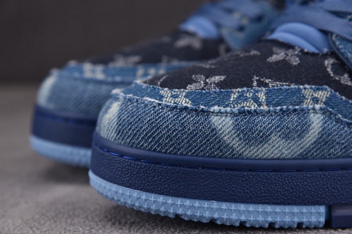 LV SNEAKER LV-000101