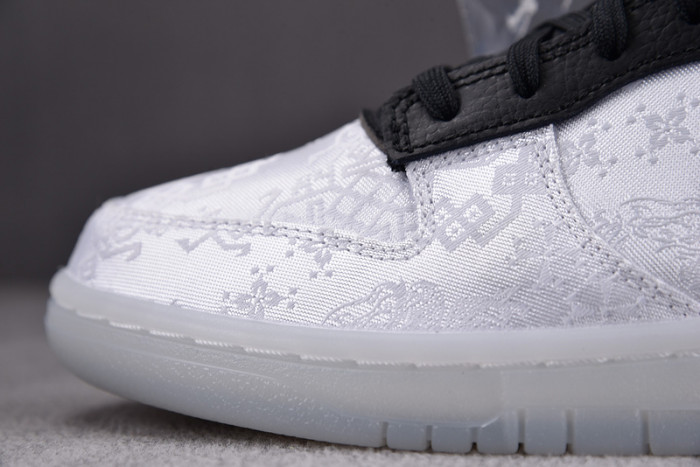 CLOT X Fragment X Nike Dunk Low FN0315-110