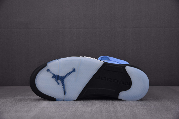 Air Jordan 5 "UNC" DV1310-401