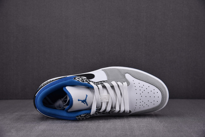 Jordan 1 Low SE True Blue DM1199-140