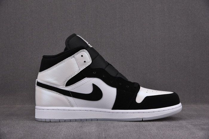 Air Jordan 1 Mid SE 