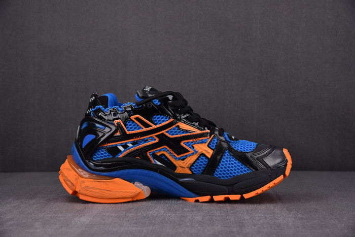 RUNNER SNEAKER RS032