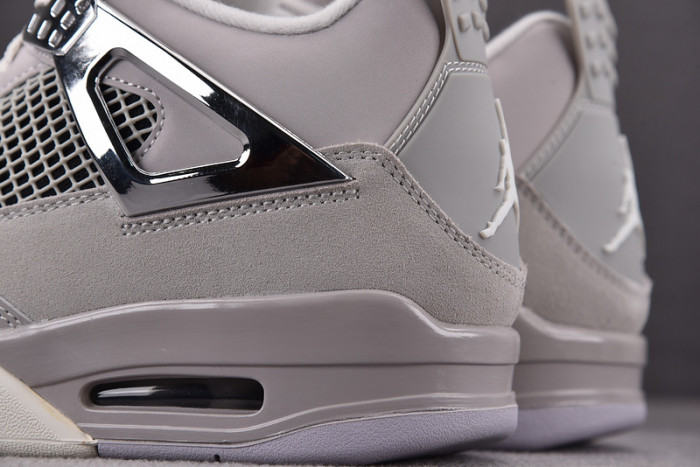 Air Jordan 4 Retro Frozen Moments (Women