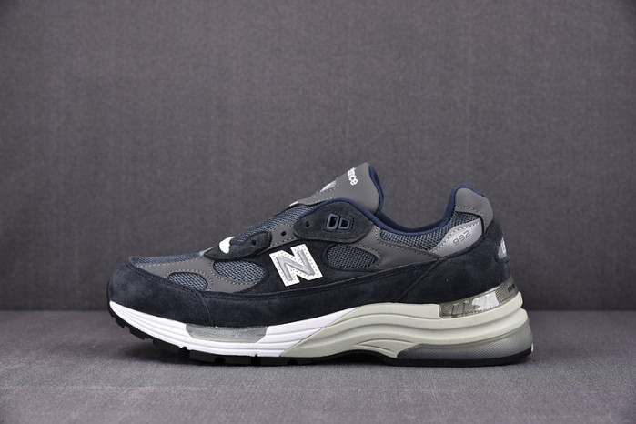 NEW BALANCE SNEAKER NB024
