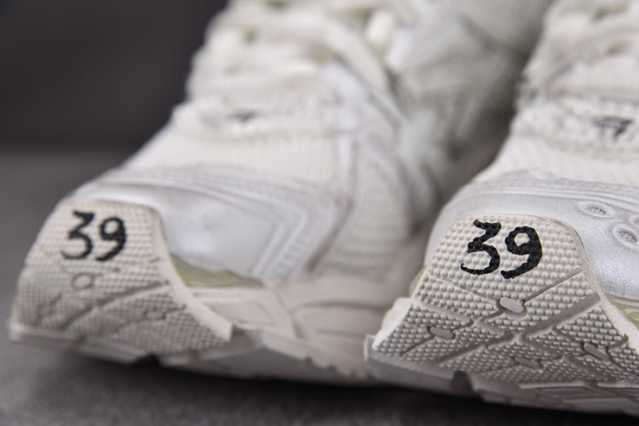 RUNNER SNEAKER RS022