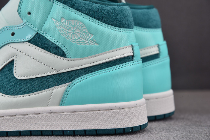 Air Jordan 1 Mid SE 
