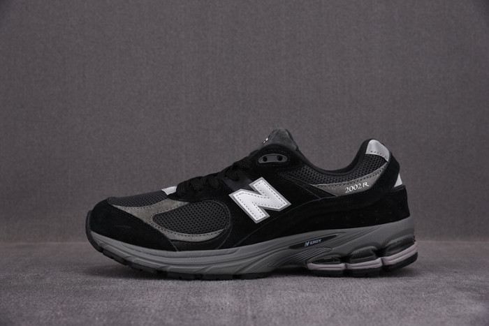 New Balance 2002R ''Black'' JD Exclusive M2002RR1