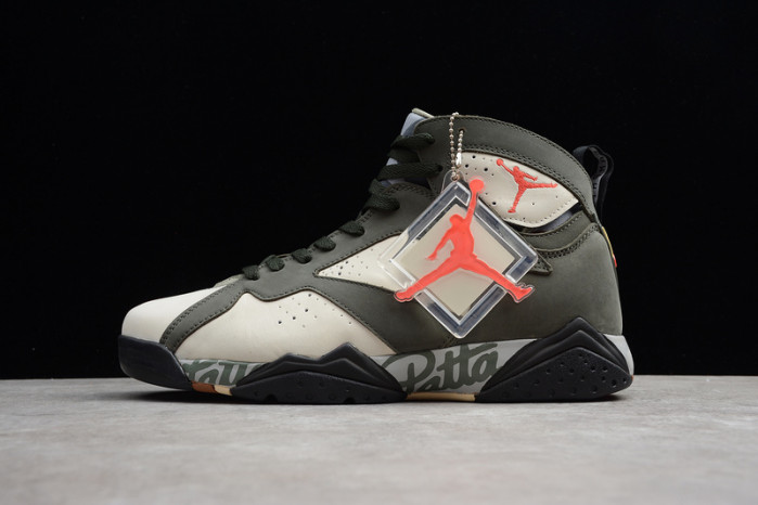 PATTA X AIR JORDAN 7 RETRO OG SP “ICICLE” AT3375-100