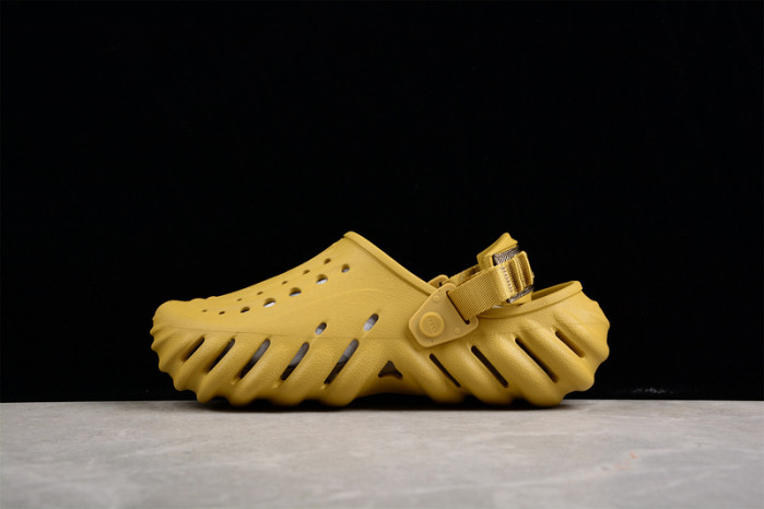 Cr*0*s x salehe bembury c00003