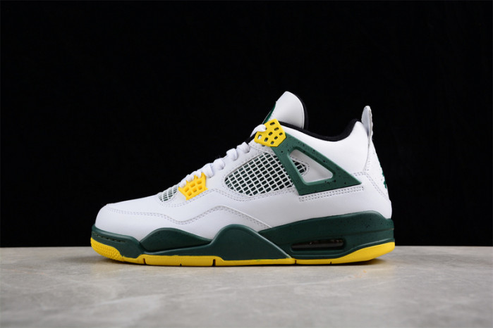 Air Jordan 4 PE