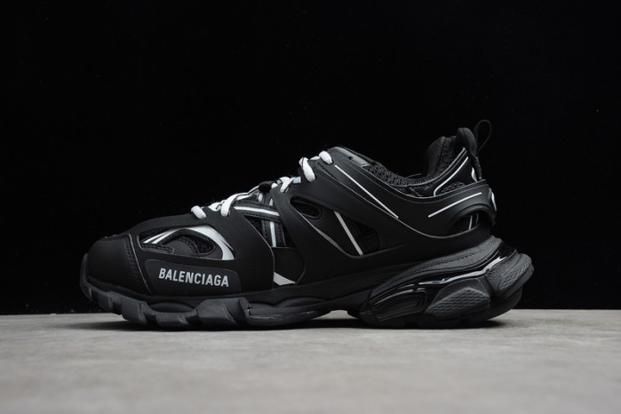 TRACK SNEAKER TS180