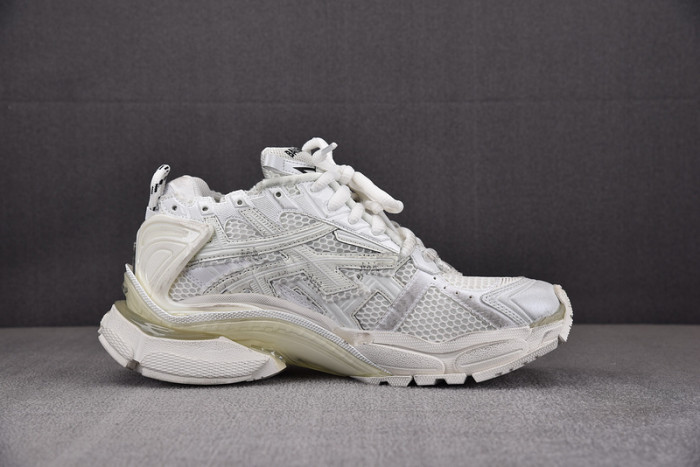 RUNNER SNEAKER RS022