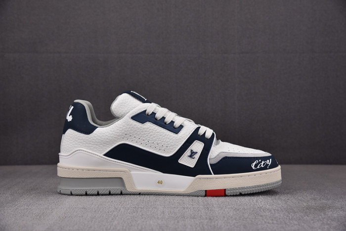 LV SNEAKER LV-000105