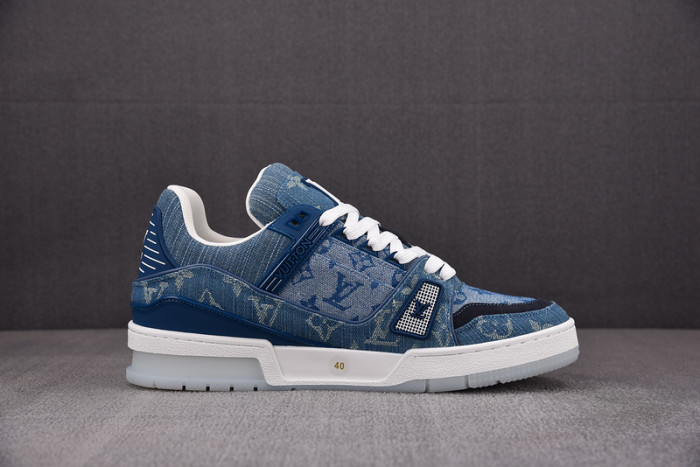 LV SNEAKER LV-000106