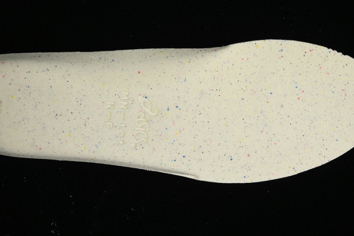 As*ic*s gel-quantum 360 viii 1203a305-100