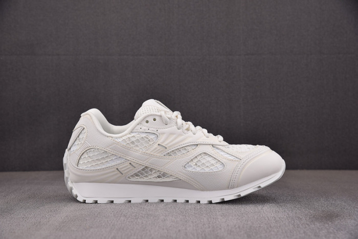b0tte*a Ven*ta orbit sneaker bv007