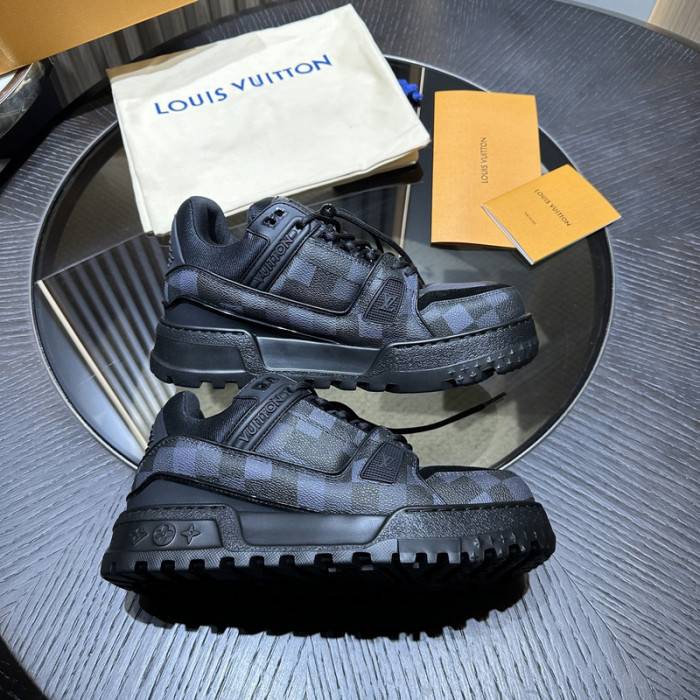 TRAINER MAXI TM086
