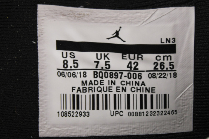 2018 Nwe 4 Tattoo Men Chinese Element Limited Edition White Black B00897-006