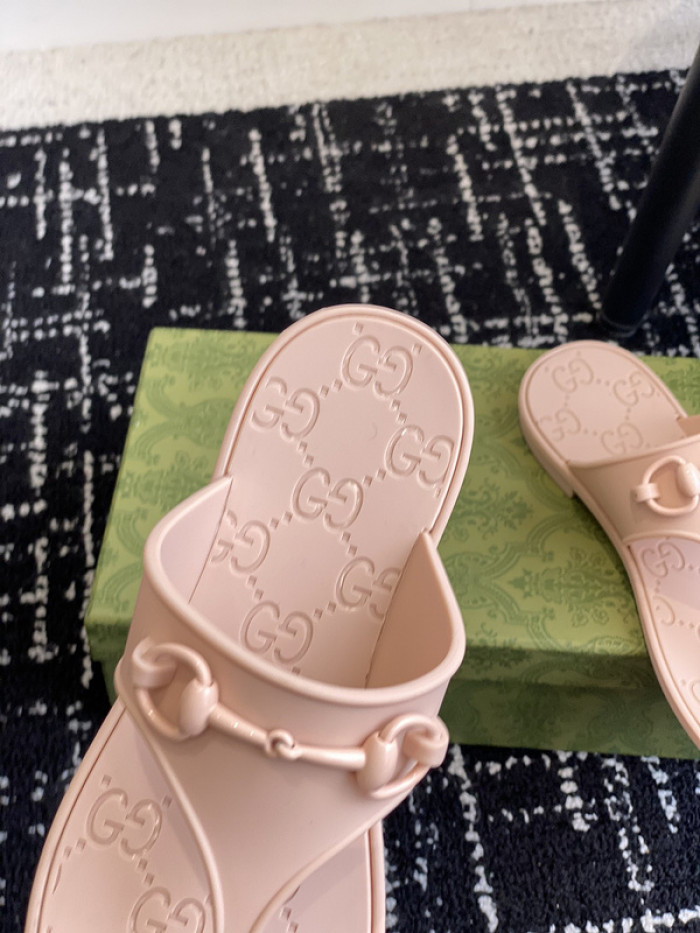 G*u*i* sandal 195