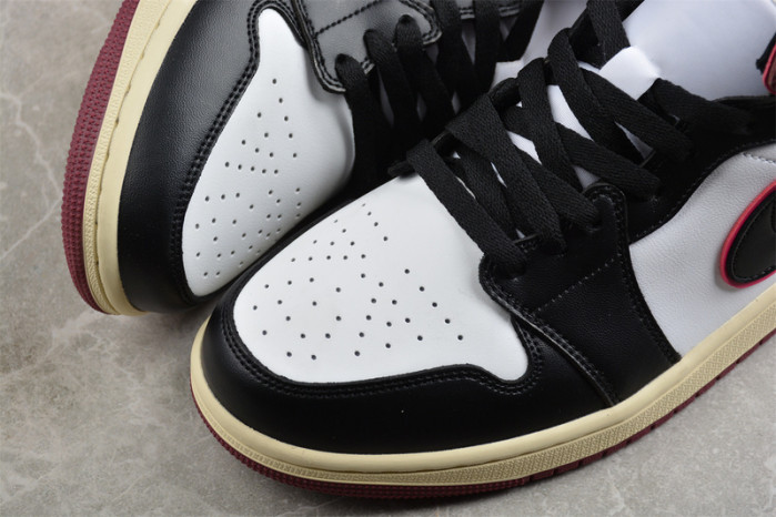 Air Jordan 1 Mid SE 