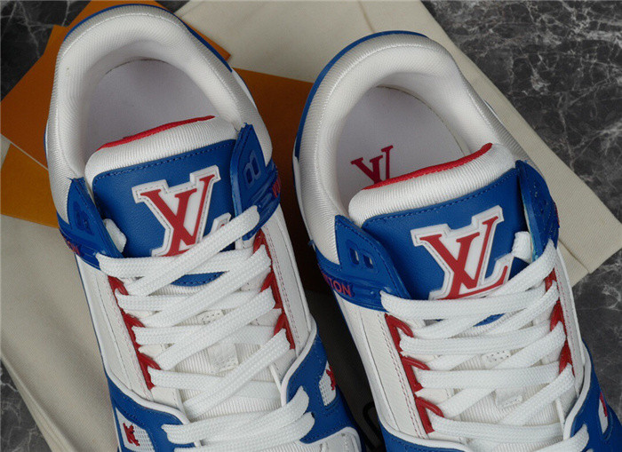 LV SNEAKER LV-000292