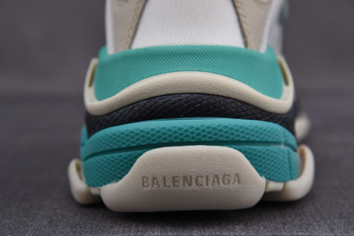 TRIPLES TRAINER SNEAKERS 2000125