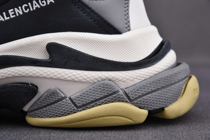 TRIPLES TRAINER SNEAKERS 2000132