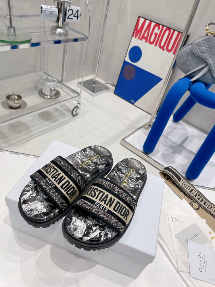 DIO*R SANDALS H00090