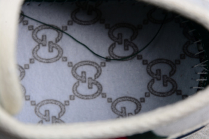 G*u*i* trainer sneaker 81