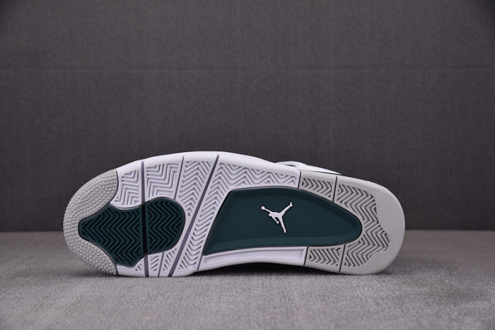 Air Jordan 4 “Oxidized Green” FQ8138-103