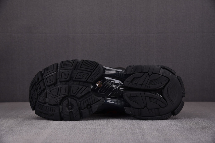 RUNNER SNEAKER RS055